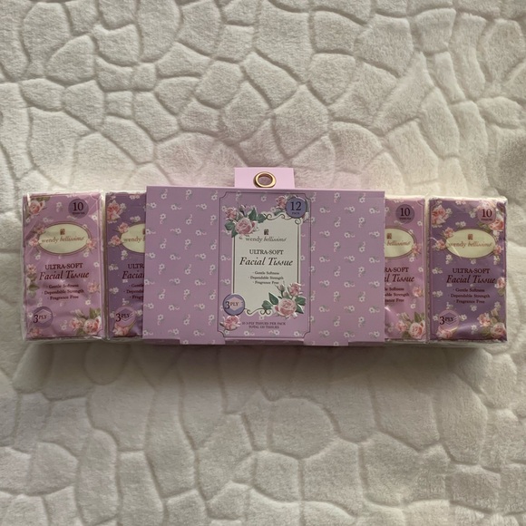 Wendy Bellissimo Ultra-Soft Facial Tissue 12 Pack - Picture 1 of 2